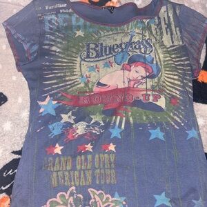 Blue Grass Graphic T-Shirt